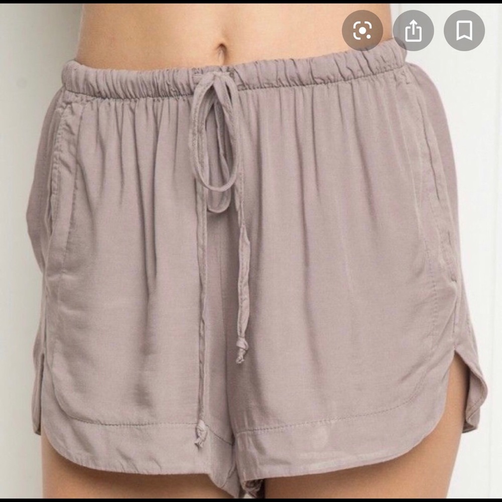 BRANDY MELVILLE mauve eve shorts